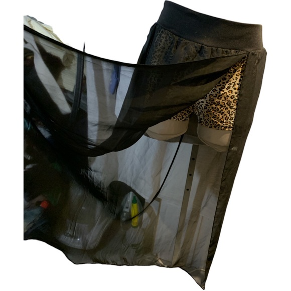 VALÍA Leopard Shorts  With Maxi Blythe Transparent Skirt Size SP - Picture 14 of 15